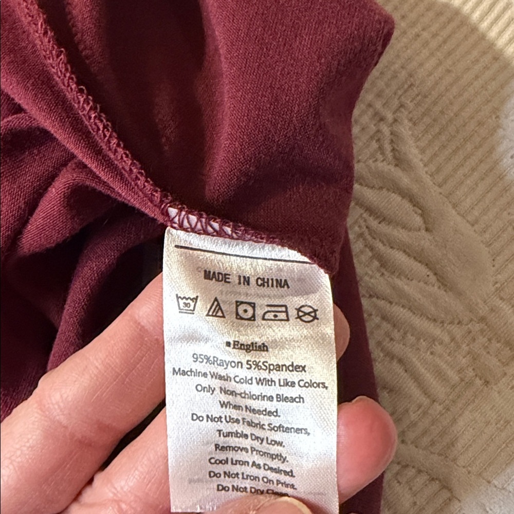 Elegant Burgundy Off-Shoulder Dress. NWT. XL - Picture 9 of 9